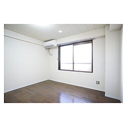 プレアージュII 203 2階ワンルームのリビング/ダイニング