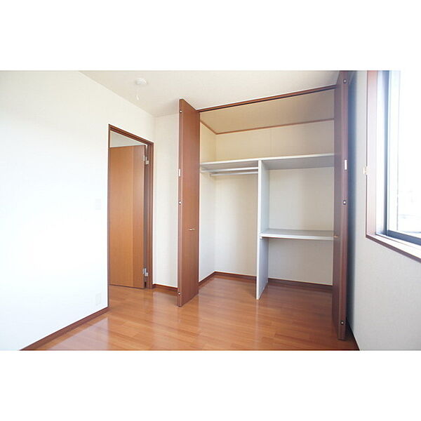 apartment 茨城県水戸市渡里町
渡里町の賃貸情報を見る
物件地図