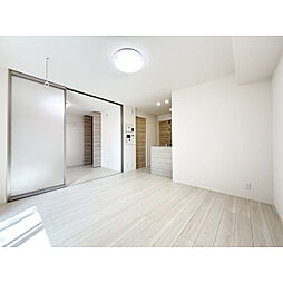 グランディオ　A 102 1階2LDKのリビング/ダイニング