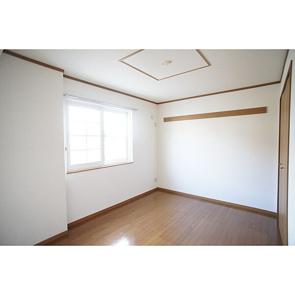 apartment 茨城県水戸市堀町
堀町の賃貸情報を見る
物件地図