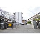 中学校「水戸市立第一中学校まで377ｍ」水戸市立第一中学校