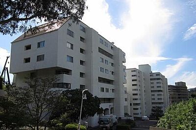 外観：プラザ伊豆山　3階1LDKのご紹介です
