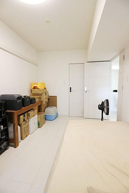 WICを備えた7.5帖の洋室(2)