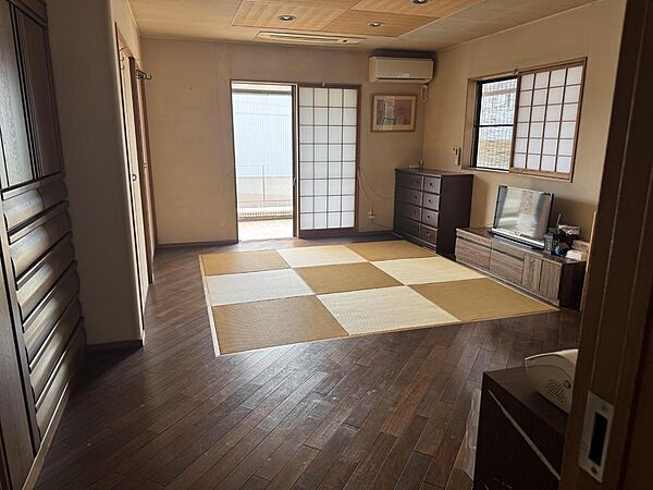 室内