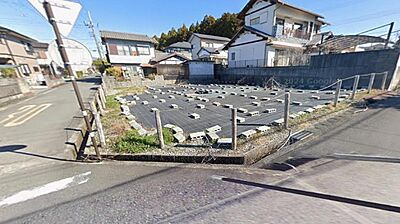 外観:南西角地 外観:南西角地