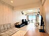 明るく爽やかな内装と、無駄のない間取りで、快適な住環境が整っています。