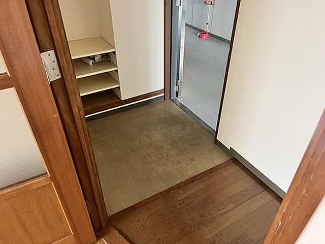 玄関