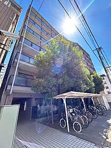 外観:総戸数20戸。常磐緩行線「亀有」駅徒歩5分の好立地。 外観:総戸数20戸。常磐緩行線「亀有」駅徒歩5分の好立地。
