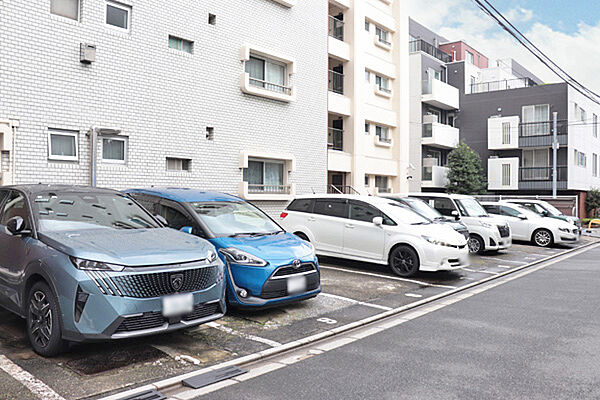 駐車場を拡大表示