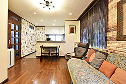 戸建 横浜市中区本牧元町 4LDKのリビング/ダイニング