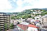 その他：バルコニーからは緑豊かな景観を眺めることができます。