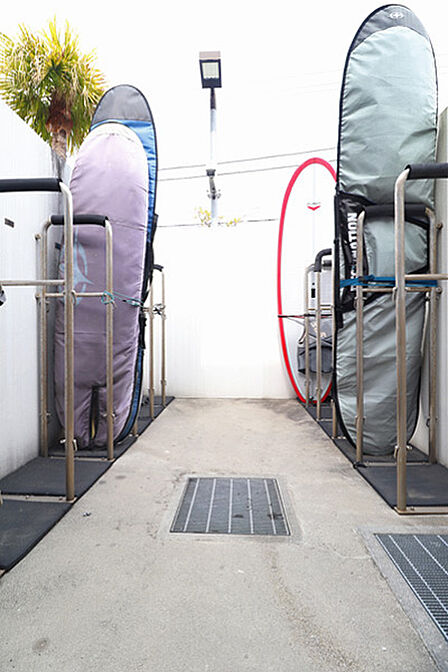 サーフボード置場(15区画、空き状況要確認)