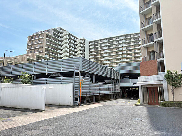 駐車場を拡大表示
