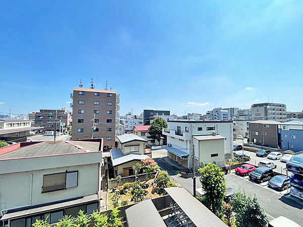 バルコニーを拡大表示