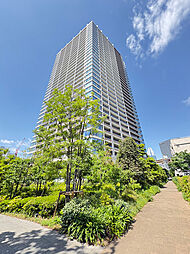 ＧＬＯＢＡＬ　ＦＲＯＮＴ　ＴＯＷＥＲ