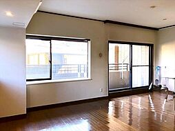 コスモ横濱山手ヒルズ 2階3LDKの室内