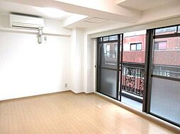 麹町第2センタービル 8階1LDKのリビング/ダイニング