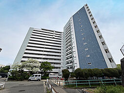 戸山ハイツ27号棟