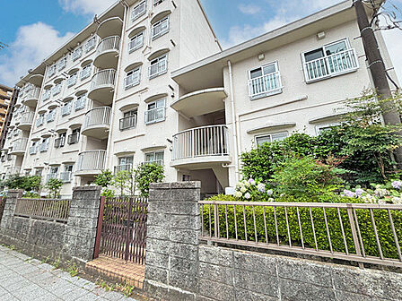 2019年4月:大規模修繕工事実施済み