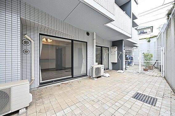 テラス
