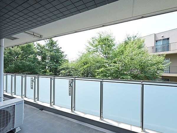 バルコニーを拡大表示
