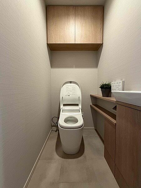 トイレを拡大表示