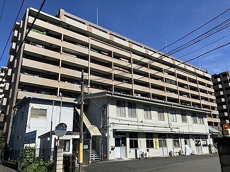 築年数2001年2月築、室内フルリフォーム(2026年8月工事完了予定)