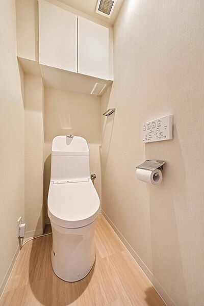 トイレを拡大表示