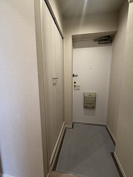 玄関を拡大表示