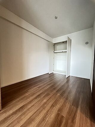 引き戸を活用し...