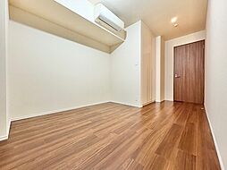 入口側に収納がついているため、家具の配置を邪魔しない間取りになっています。