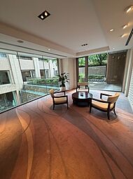ラウンジ