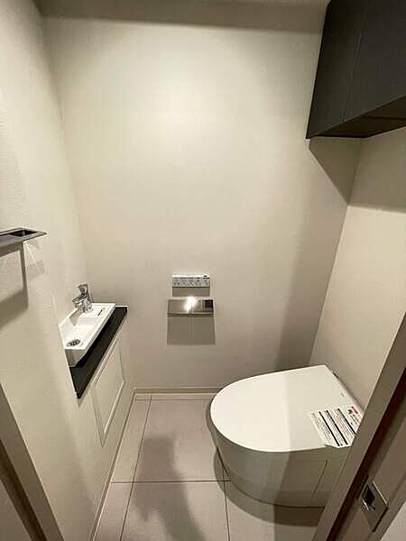 トイレを拡大表示