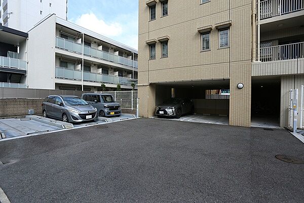 駐車場を拡大表示