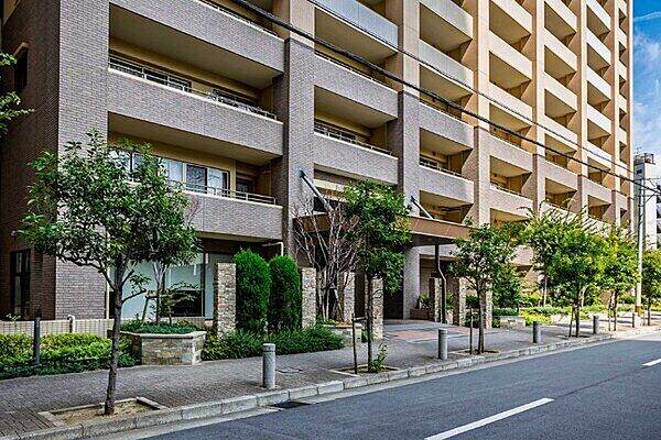 エントランスを拡大表示