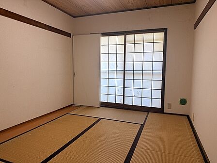 和室6帖(東側)