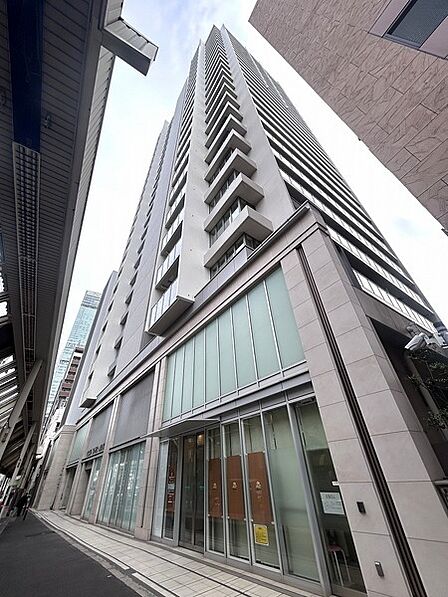 複数路線利用可能な「天王寺」駅も利用可能。多方面に快適アクセス可能で、通勤・通学に便利です。【現地外観写真】