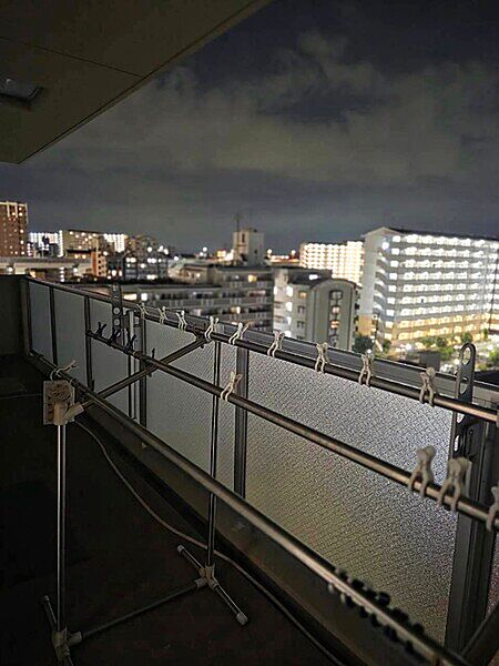 バルコニーを拡大表示