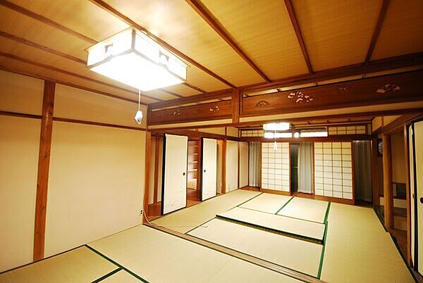 室内