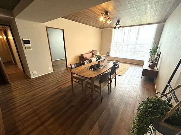 リビング/ダイニング