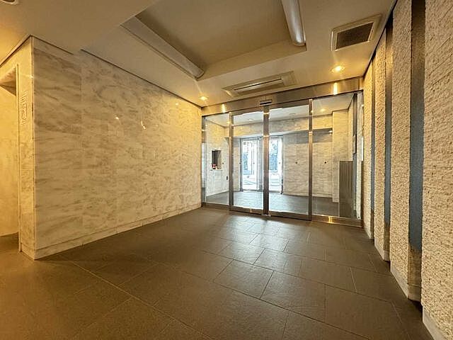 エントランス ダイナシティ神保町 14階/-