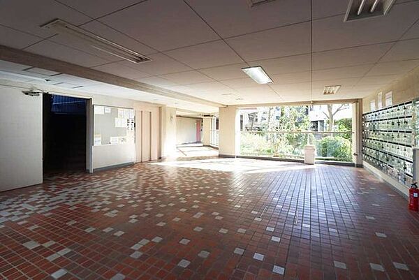 エントランスを拡大表示