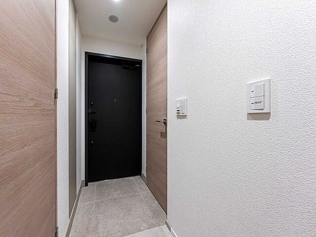 玄関 ピアース南麻布 7階/-