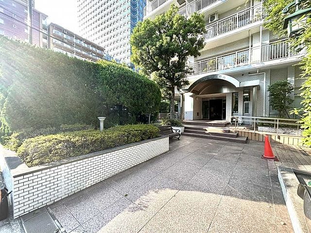 エントランス グローリア初穂御殿山 4階/-