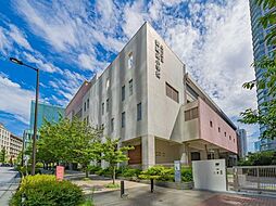 御殿山小学校 100m