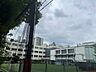 周辺：文京区立駕籠町小学校 500m