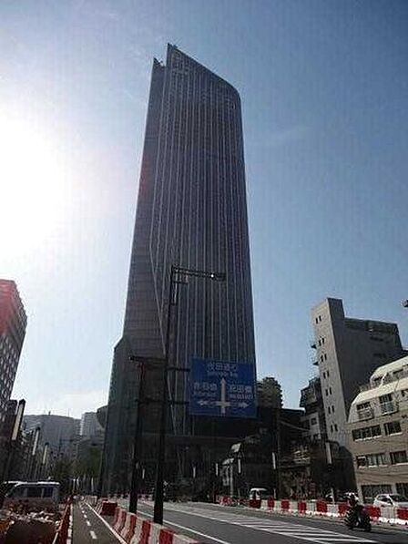 虎ノ門ヒルズ 430m