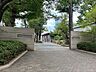 周辺：東洋英和女学院小学部 180m