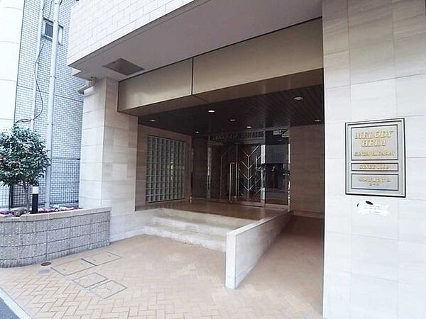 エントランスを拡大表示