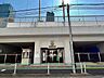 周辺：港区立赤坂小学校 530m